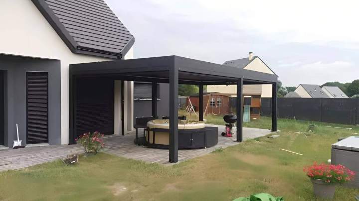Pergola moderne Évreux